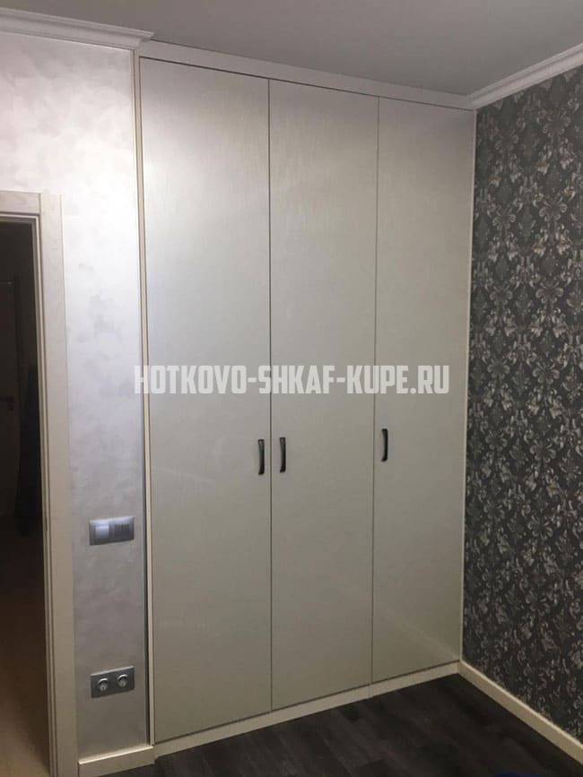 Распашные шкафы Хотьково
