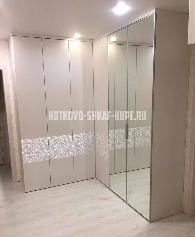 Шкафы угловые Хотьково